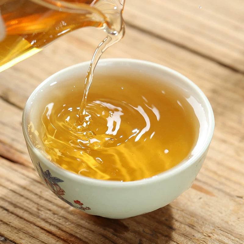 中秋节礼盒送礼亲戚福鼎白茶礼盒装老寿眉贡眉陈年老白茶饼357g